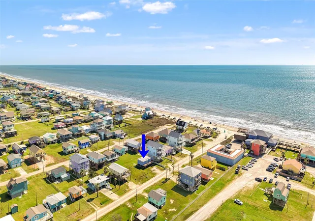 Homes for sale in Surfside Beach, TX | 222 Ocean Ave, Surfside Beach, TX 77541 | MLS# 76984445