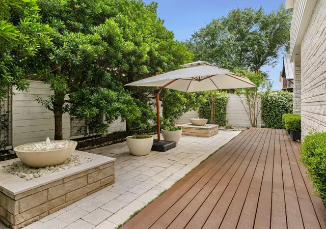 2nd image of 2114 Potomac Dr #A, Houston, TX 77057 | MLS# 72376473