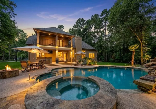 Photo 3 of Single family home for sale at 27722 Tiverton Ct, Spring, TX 77386 | MLS# 13846931 | Listing updated on 2026-09-19