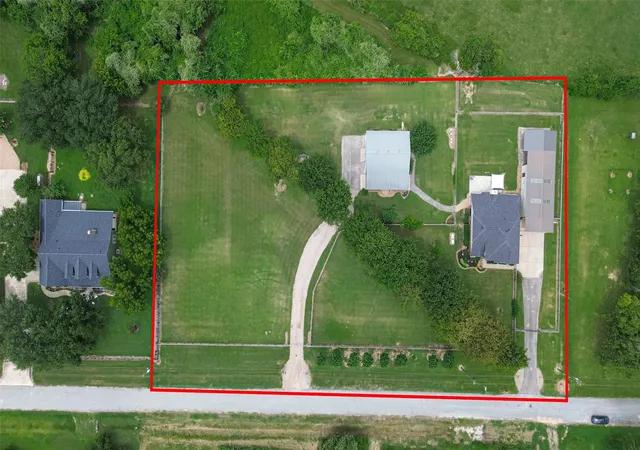 2nd image of 3903 Dawn Ln, Richmond, TX 77406 | MLS# 93361681