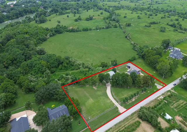 34th image of 3903 Dawn Ln, Richmond, TX 77406 | MLS# 93361681