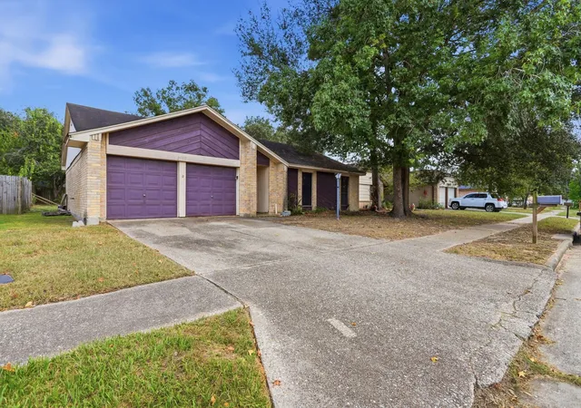 Photo 2 of Single family home for sale at 21110 Fernhollow Ln, Spring, TX 77388 | MLS# 9607219 | Listing updated on 2026-08-28