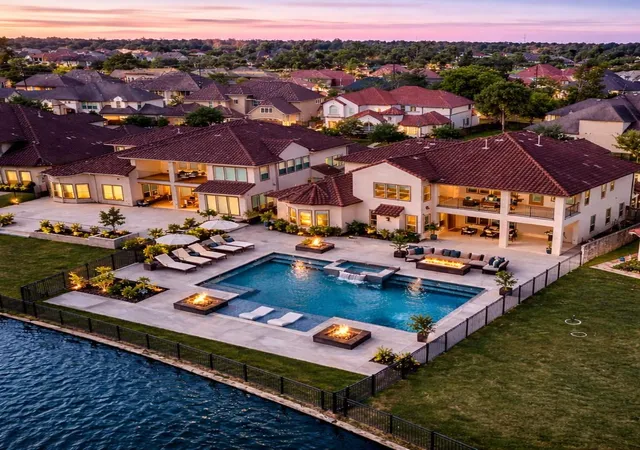 4th image of 5403 Rouchel Brook Ln, Sugar Land, TX 77479 | MLS# 26579265