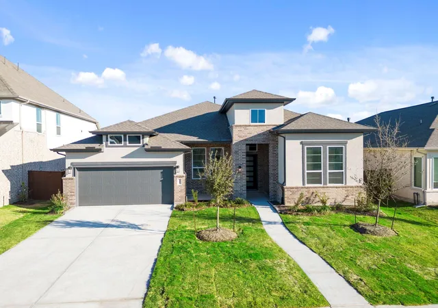 2nd image of 12206 Denham Dr, Mont Belvieu, LA 71127 | MLS# 84536352