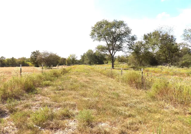 Homes for sale in Pennington, TX | 7749 Cr 4200, Pennington, TX 75856 | MLS# 98751753