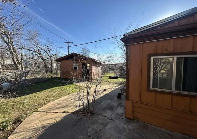Homes for sale in Wichita Falls, TX | 2205 Lucas Ave, Wichita Falls, TX 76301 | MLS# 40580087