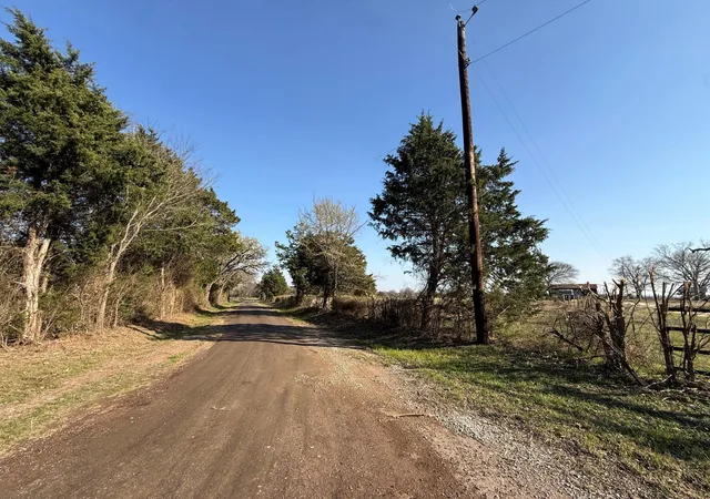 Photo 2 of Land for sale at Tbd Tract 5 County Rd 445, Fairfield, TX 75840 | MLS# 73071728 | Listing updated on 2026-09-10