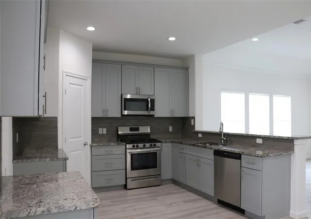 Photo 3 of Single family home for sale at 304 Carlos Leal Dr, Dayton, TX 77535 | MLS# 29034543 | Listing updated on 2026-07-21