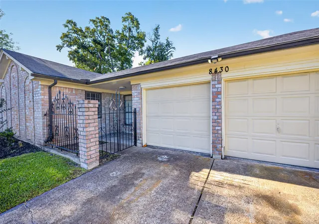 4th image of 8430 Gallahad St, Houston, TX 77078 | MLS# 70287196