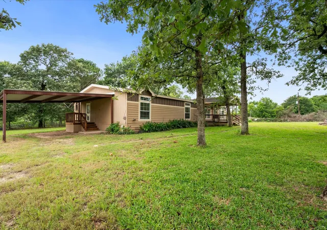 Homes for sale in Navasota, TX | 6639 Millstone Dr, Navasota, TX 77868 | MLS# 9200356