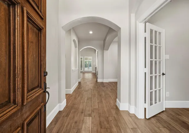 3rd image of 155 W Wading Pond Cir, Tomball, TX 77375 | MLS# 23968741