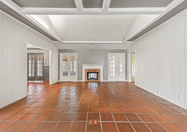 3rd image of 608 E Barton St, Calvert, TX 77837 | MLS# 77191292