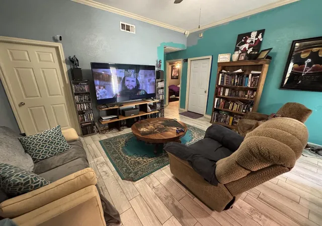 5th image of 260 Clemmons St, Beaumont, TX 77707 | MLS# 55735211