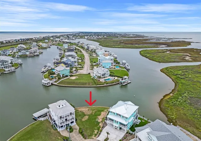 2nd image of 4003 S Sunset Bay Dr, Galveston, TX 77554 | MLS# 96643403