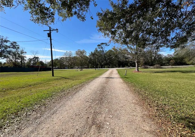 1st image of 2723 Fm 1010 Rd, Cleveland, TX 77327 | MLS# 22355713