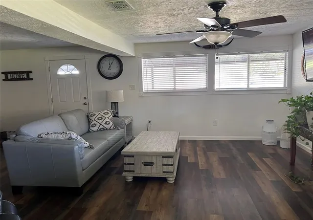4th image of 2723 Fm 1010 Rd, Cleveland, TX 77327 | MLS# 22355713