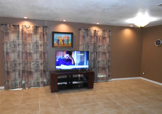 Photo 3 of Single family home for sale at 14621 Renault St, Houston, TX 77015 | MLS# 74382322 | Listing updated on 2026-08-26
