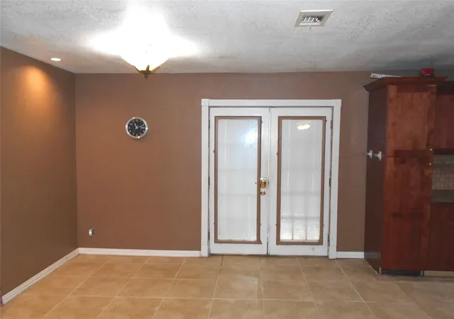 Photo 3 of Single family home for sale at 14621 Renault St, Houston, TX 77015 | MLS# 74382322 | Listing updated on 2026-08-26