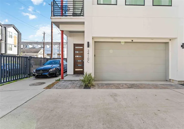 Homes for sale in Houston, TX | 3410 Baer St #C, Houston, TX 77020 | MLS# 52459002