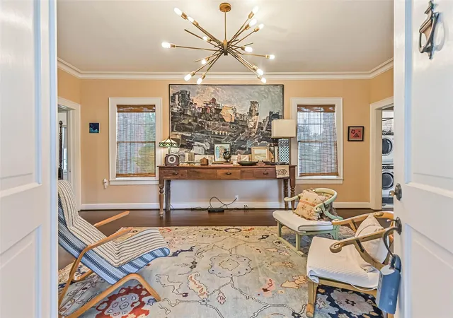 Photo 4 of Sale Pending at 4804 Crockett Blvd, Galveston, TX 77551 | MLS# 37157579 | Listing updated on 2026-09-11