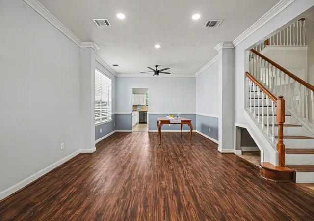 5th image of 2212 Palm Lagoon Dr, League City, TX 77573 | MLS# 83712357