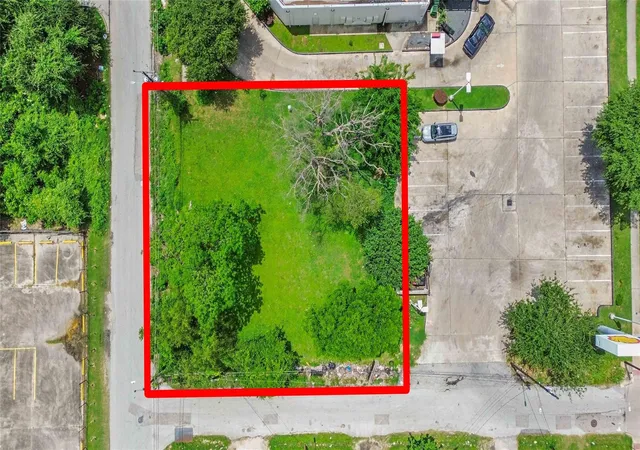 Photo 1 of Land for sale at 3495 Des Chaumes St, Houston, TX 77026 | MLS# 93476288 | Listing updated on 2026-05-18