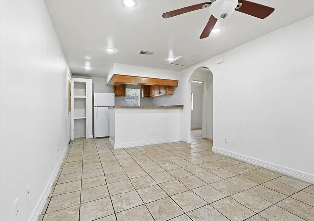 2nd image of 161 Luther St, Houston, TX 77076 | MLS# 90392032