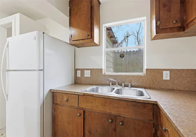 4th image of 161 Luther St, Houston, TX 77076 | MLS# 90392032