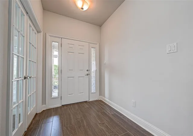3rd image of 13910 Seneca Lake Dr, La Marque, TX 77568 | MLS# 58750582