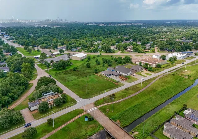 4th image of 0 25Th Avenue N, Texas City, TX 77590 | MLS# 57597887