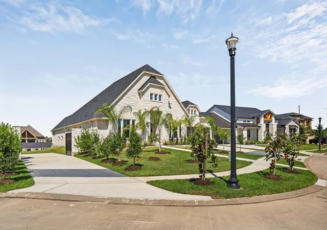 Homes for sale in Kemah, TX | 508 Amalfi Dr, Kemah, TX 77565 | MLS# 12699786