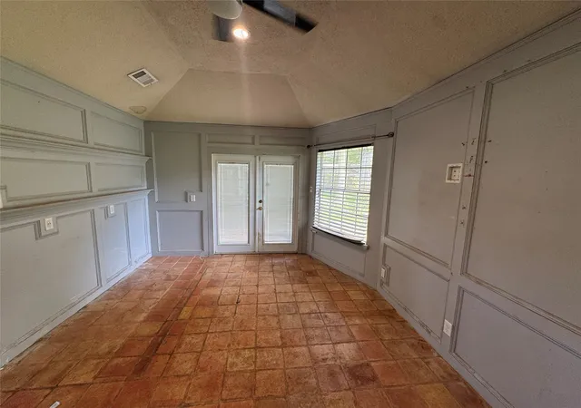 4th image of 4514 Beechcraft St, Seabrook, TX 77586 | MLS# 35868532