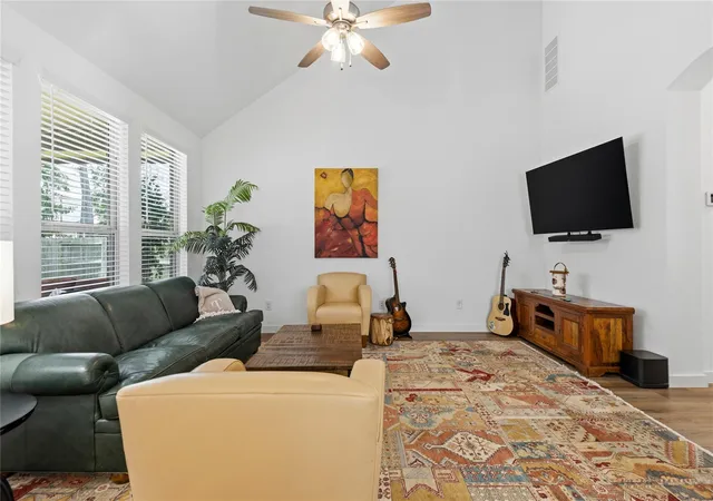 Photo 4 of Single family home for sale at 414 Soapberry Tree Ct, Willis, TX 77318 | MLS# 50924484 | Listing updated on 2026-07-15