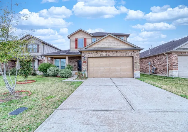 3rd image of 11 Eagle Lake Ct, Manvel, TX 77578 | MLS# 30117476
