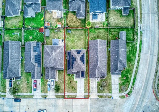 5th image of 11 Eagle Lake Ct, Manvel, TX 77578 | MLS# 30117476