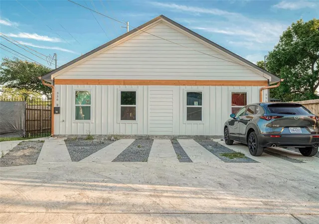 2nd image of 336 De Haven St, Houston, TX 77029 | MLS# 13102571