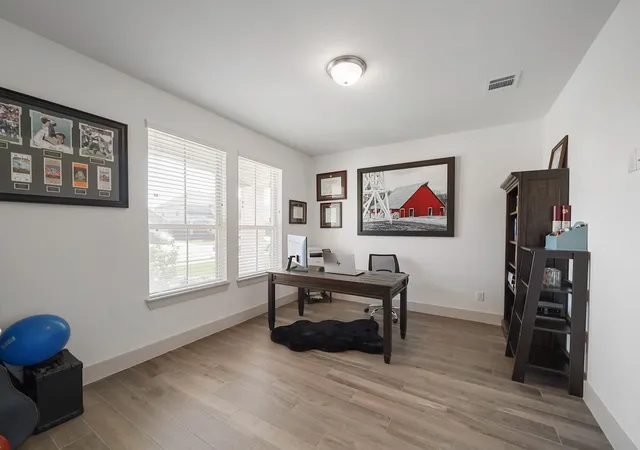 image of 1685 Daylight Lake Dr, Katy, TX 77493 | MLS# 73564747