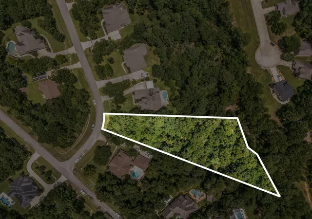 2nd image of 1902 Boulder Ridge Dr, Conroe, TX 77304 | MLS# 47426317