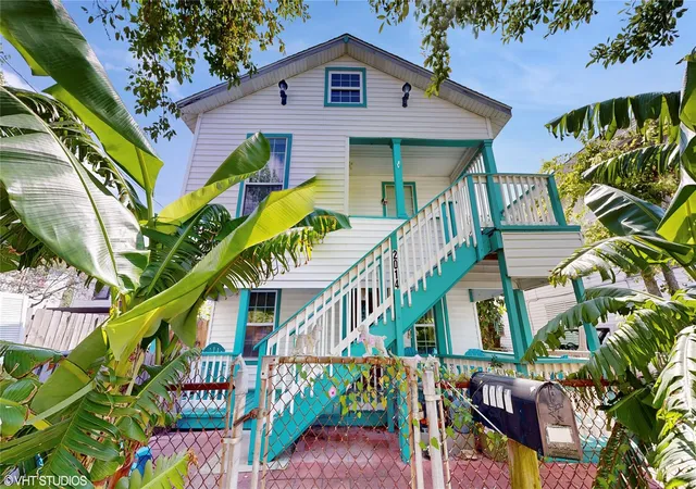 1st image of 2014 39th St, Galveston, TX 77550 | MLS# 85973102