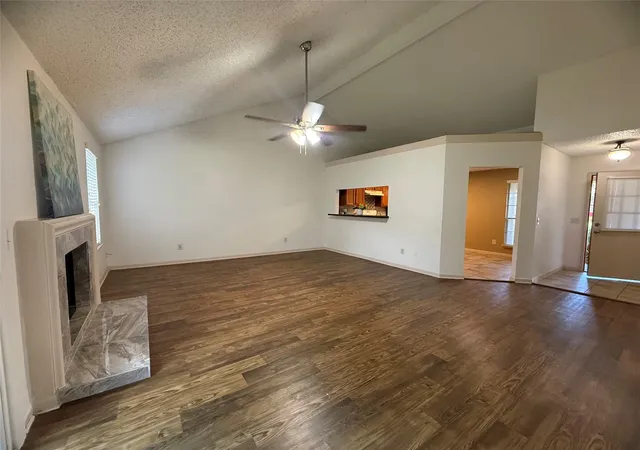 4th image of 4411 Treasure Trl, Sugar Land, TX 77479 | MLS# 78789192