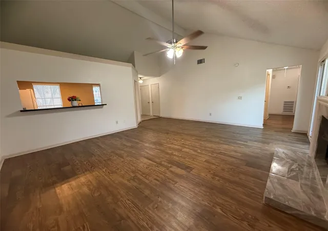 5th image of 4411 Treasure Trl, Sugar Land, TX 77479 | MLS# 78789192