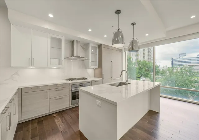 Photo 1 of Condo for sale at 2047 Westcreek Ln #302, Houston, TX 77027 | MLS# 8209190 | Listing updated on 2026-09-14