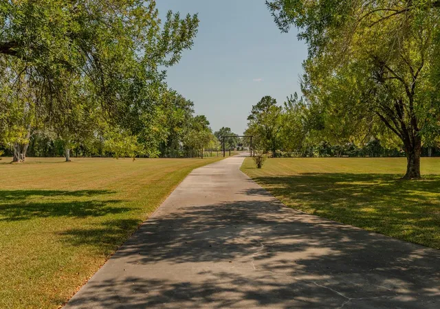 Photo 3 of Single family home for sale at 901 Casey St, Beaumont, TX 77713 | MLS# 57443915 | Listing updated on 2026-08-30