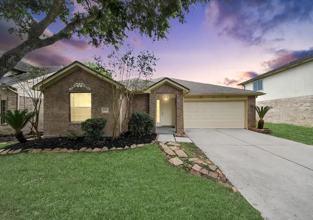 Photo 1 of Sale Pending at 23127 N Waterlake Dr, Richmond, TX 77406 | MLS# 50437765 | Listing updated on 2026-09-16