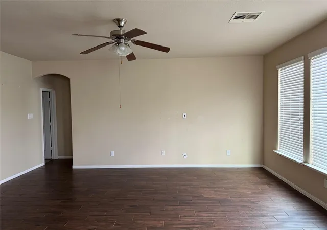 3rd image of 3127 Cambridge Falls Dr, Fresno, TX 77545 | MLS# 5525802