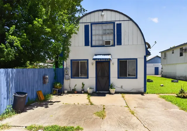 Listing Photo 4 - Condo for sale in building located at 1211 Beacon St, Houston, TX 77015 - Unit #10