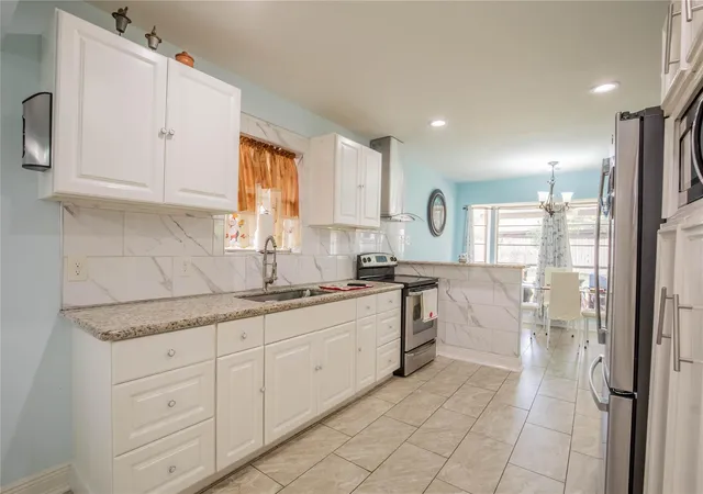 4th image of 5611 Long Creek Ln, Houston, TX 77088 | MLS# 41270055