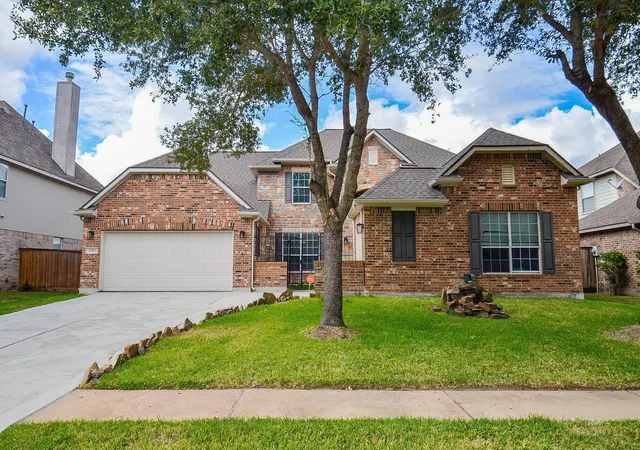Photo 3 of Single family home for sale at 10915 Menaggio Ct, Richmond, TX 77406 | MLS# 26643709 | Listing updated on 2026-06-28