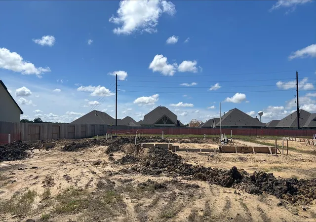 2nd image of 11922 Old Fashion Cir, Mont Belvieu, TX 77535 | MLS# 87061324