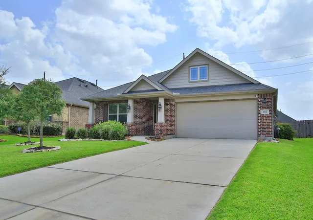 Photo 2 of Sale Pending at 3872 Oakmist Bnd Ln, Spring, TX 77386 | MLS# 63041335 | Listing updated on 2026-09-17